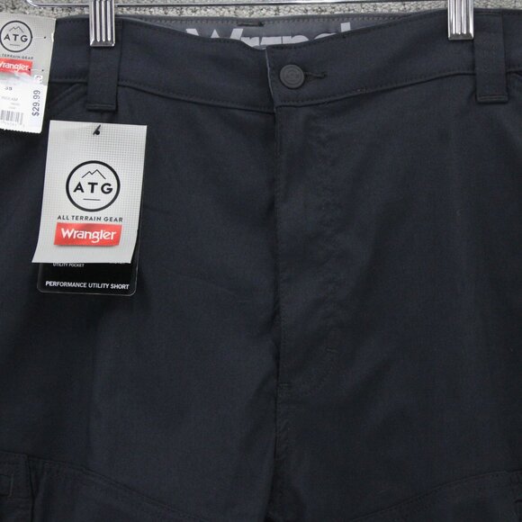 Wrangler ATG All Terrain Gear Cargo Shorts Mens Navy Blue 38 Stretch Outdoor NWT - Picture 2 of 7